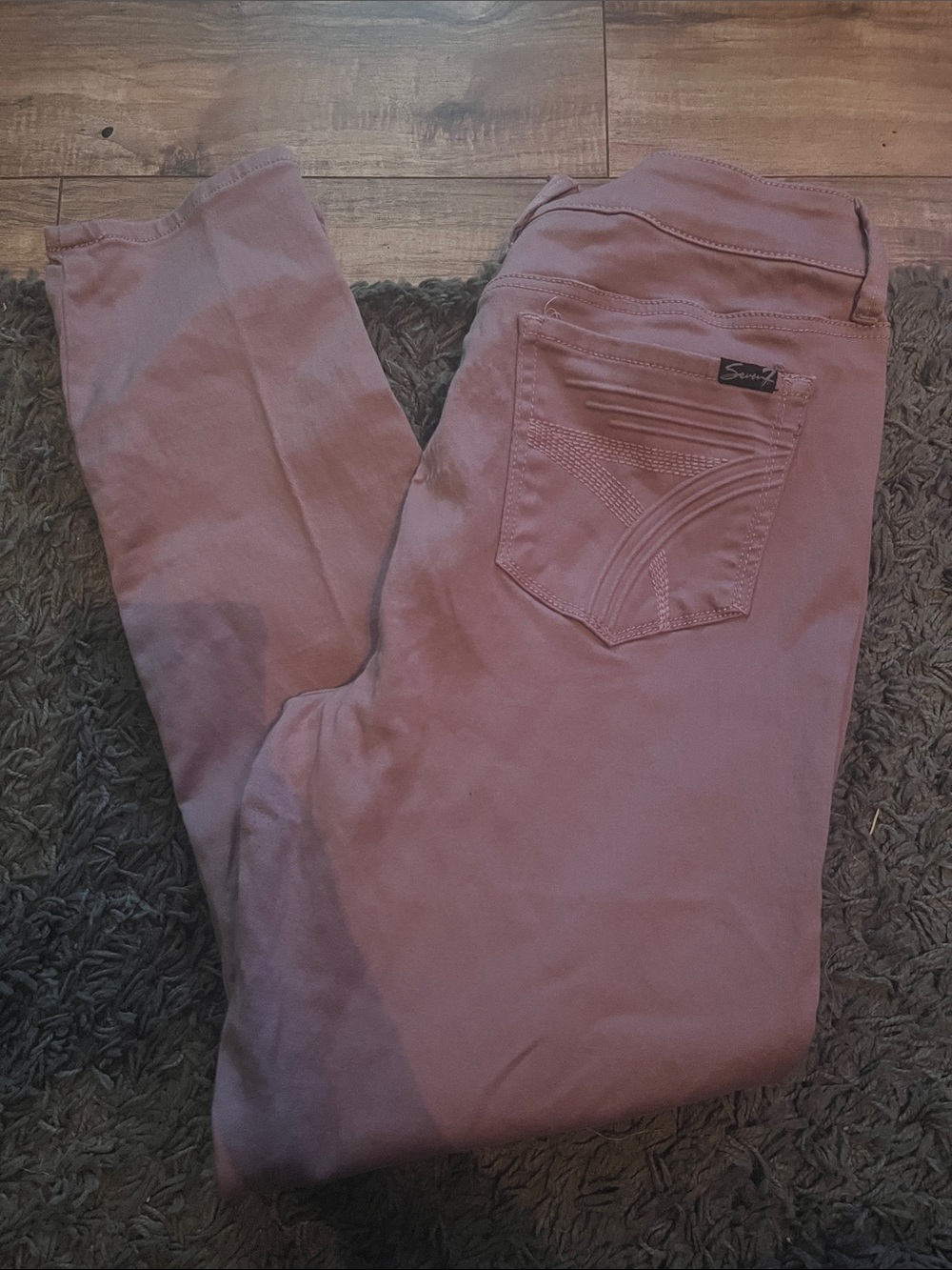 Light Pink Jeans - Picture 1 of 4